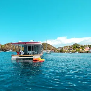  Bateau-hôtel Aqualodge, Les Saintes, De
